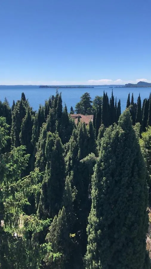 House Of Music Apartment Gardone Riviera