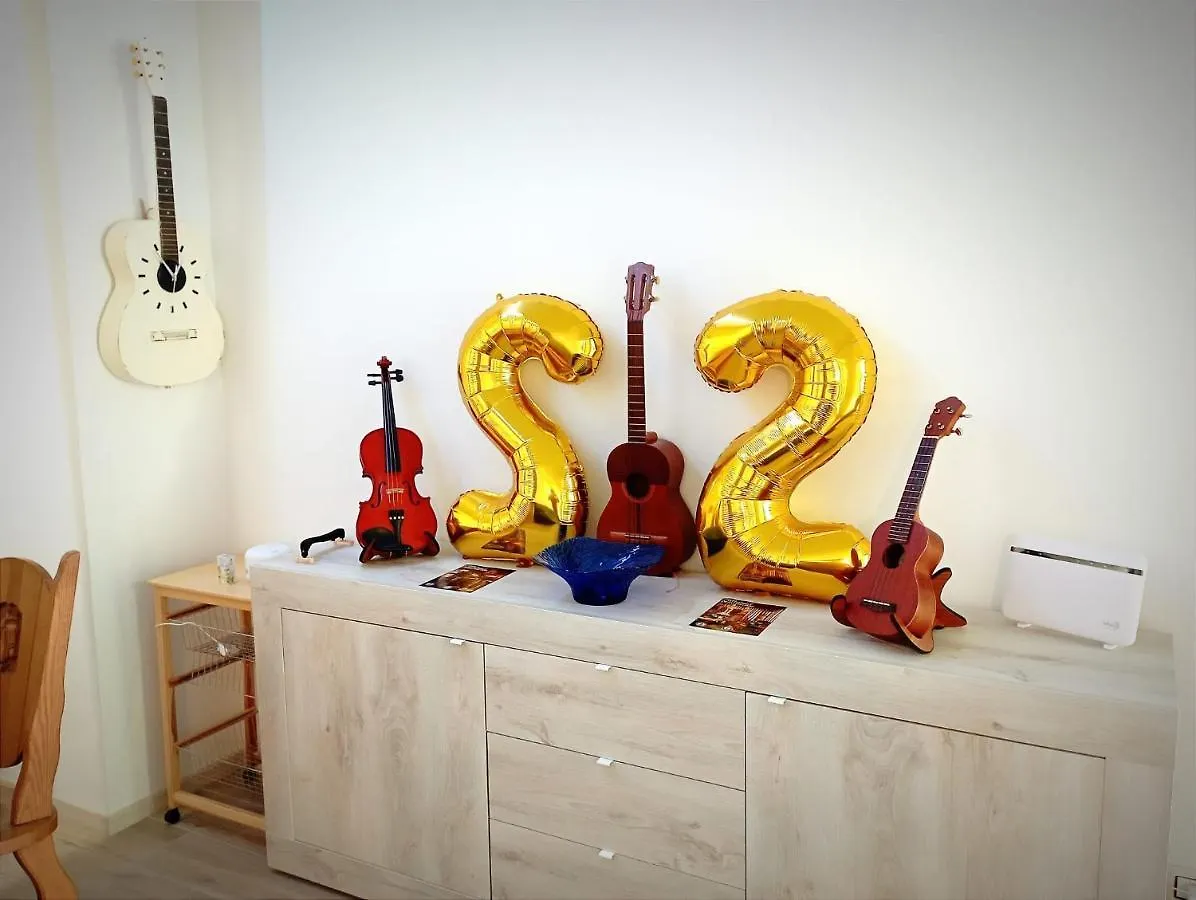 House Of Music Apartment Gardone Riviera Italy